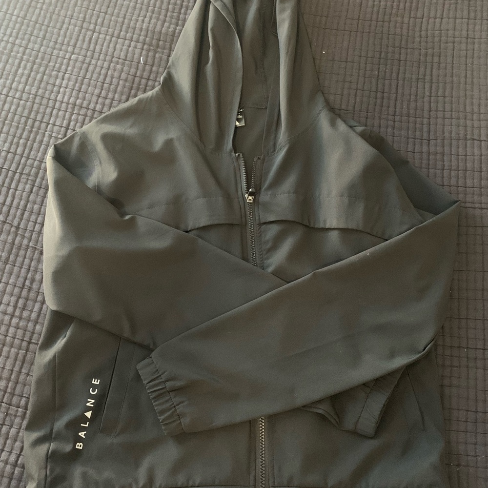 Balance Athletica wind breaker